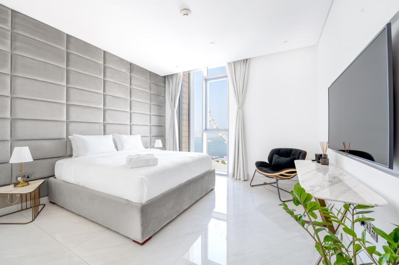 Spectacular 3 Bedroom Condo With Maids Room Facing The Dubai Eye Esterno foto