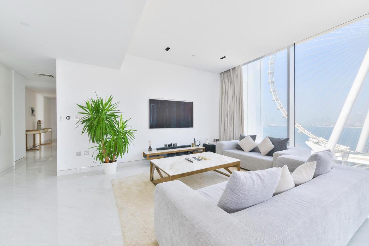 Spectacular 3 Bedroom Condo With Maids Room Facing The Dubai Eye Esterno foto