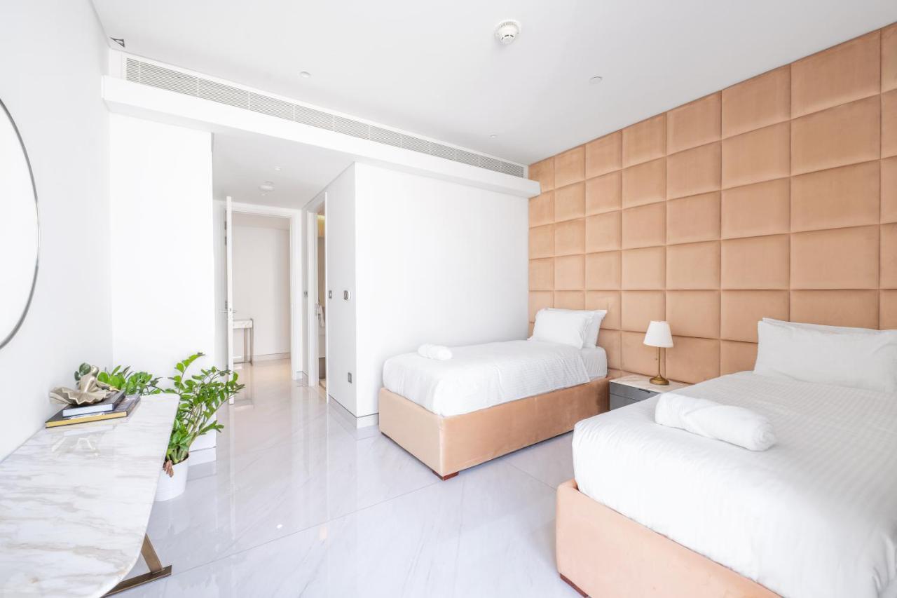 Spectacular 3 Bedroom Condo With Maids Room Facing The Dubai Eye Esterno foto