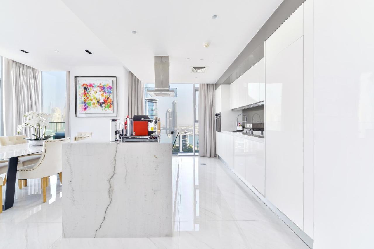 Spectacular 3 Bedroom Condo With Maids Room Facing The Dubai Eye Esterno foto