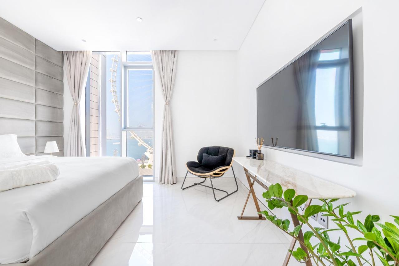 Spectacular 3 Bedroom Condo With Maids Room Facing The Dubai Eye Esterno foto